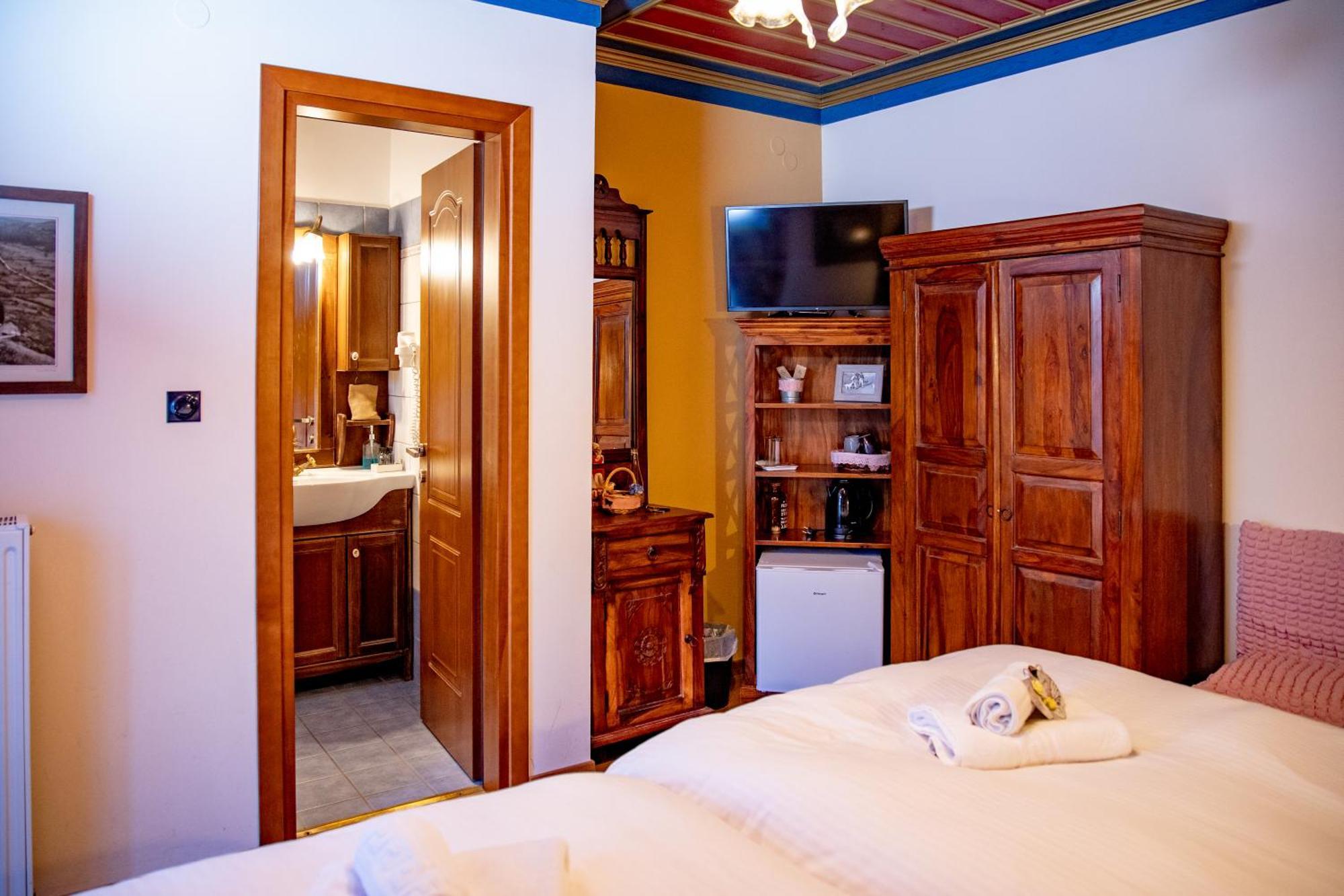 Arktouros Hotel Monodendri Ngoại thất bức ảnh