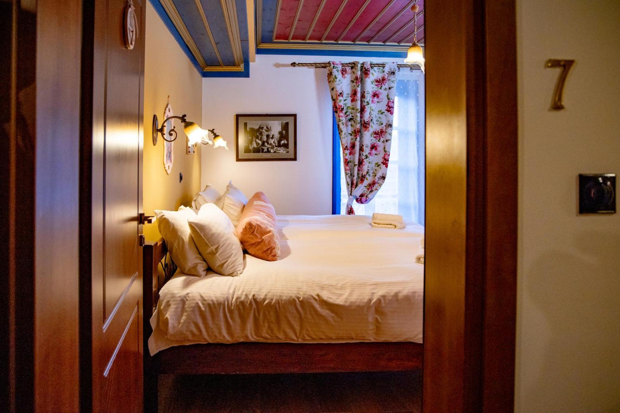 Arktouros Hotel Monodendri Ngoại thất bức ảnh