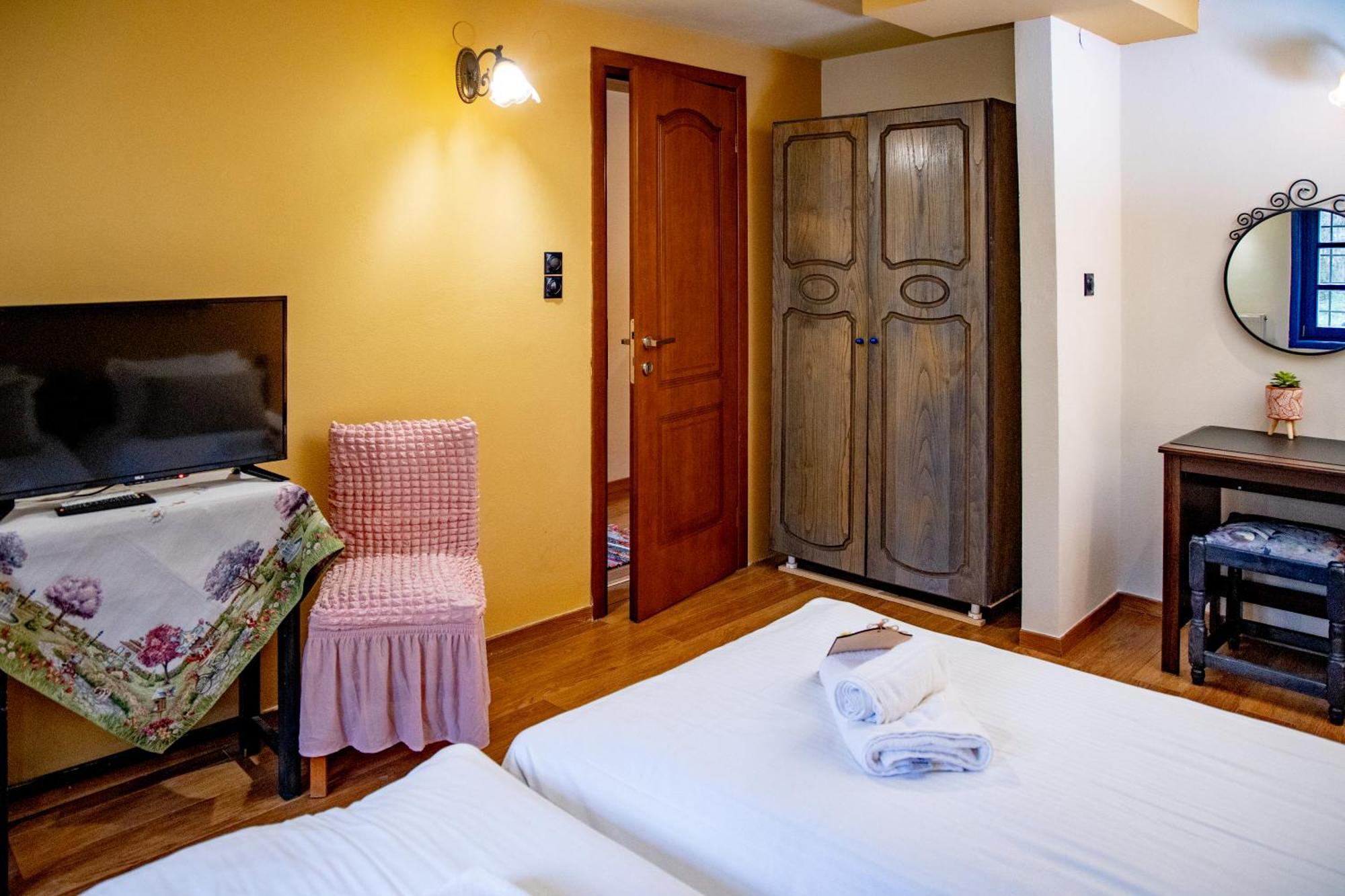 Arktouros Hotel Monodendri Ngoại thất bức ảnh
