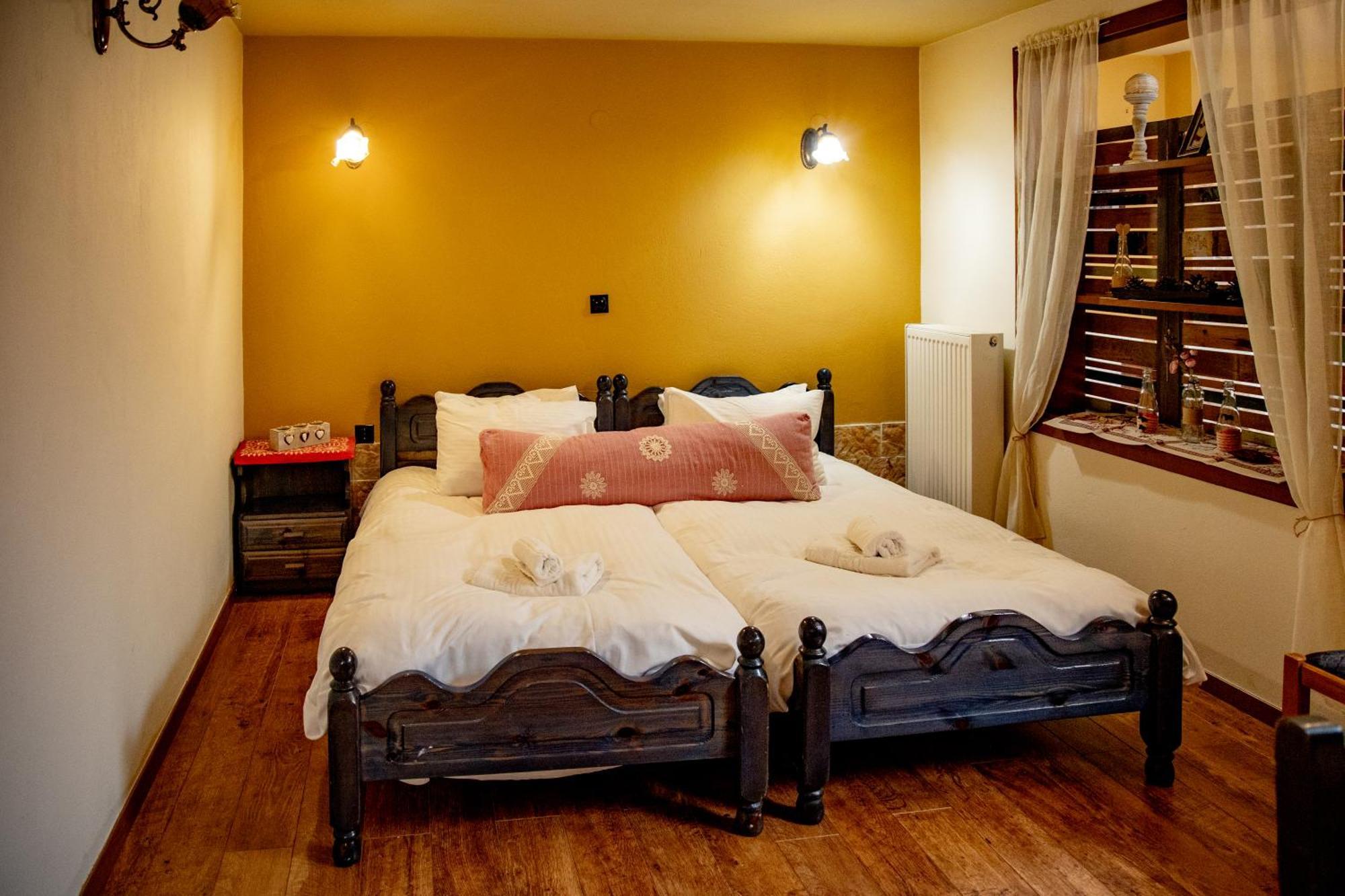 Arktouros Hotel Monodendri Ngoại thất bức ảnh